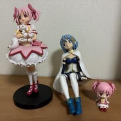 魔法少女まどか☆マギカ　鹿目まどか　美樹さやか　フィギュアのサムネイル
