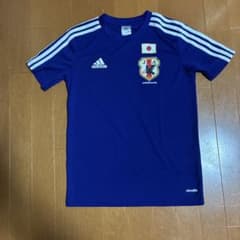 adidas Tシャツのサムネイル