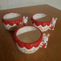 ウサギの菓子入れ 3個セット - メルカリ