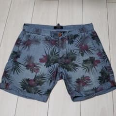 Bershka　ショートパンツのサムネイル
