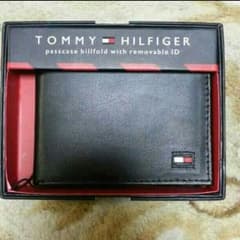 新品 トミー財布のサムネイル