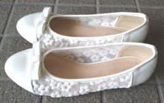 Sorridere フラットシューズ Ｍ ホワイト リボン 花柄 レース 中古のサムネイル