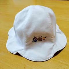 美品☆ファミリア リバーシブルチューリップハットのサムネイル