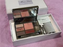 Miss Dior アイシャドウパレットのサムネイル