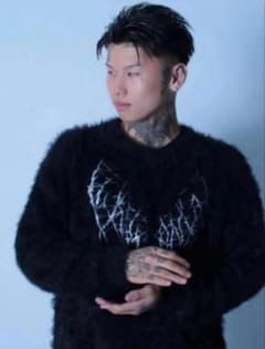yxngbratz YB Logo Knit ニット　ブラック　sサイズのサムネイル