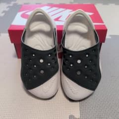 NIKE キッズ サンダル