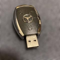 メルセデス・ベンツ USBフラッシュメモリー 2GBのサムネイル