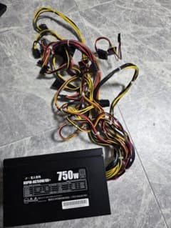 KRPW-AK750W/88+ 750W 電源ユニットのサムネイル