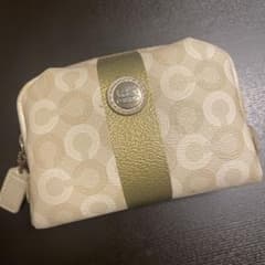coach ポーチのサムネイル