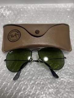 Ray-Ban アビエーター サングラス ブラックのサムネイル