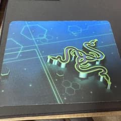 Razer Goliathus Mobile レーザー ゲーミングマウスパッドのサムネイル