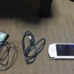 PSP&ソフト4点のサムネイル