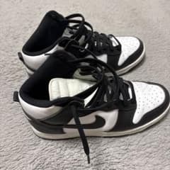 NIKE Dunk High Black White スニーカーのサムネイル