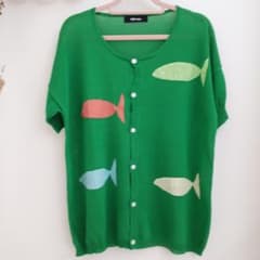 ネネット　お魚モチーフ半袖カーディガンのサムネイル