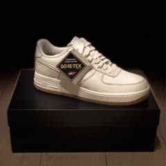 NIKEエアーフォース1LOWゴアテックスWhiteのサムネイル