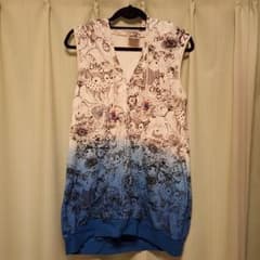 ピンク様専用　ScoLar スカラー　ノースリーブパーカーのサムネイル