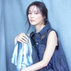 【オリジナル特典】生田絵梨花　1stアルバム　I.K.T ポスターのサムネイル