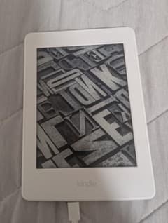 c様専用 Kindle Paperwhite (第7世代) ホワイト カバー付きのサムネイル
