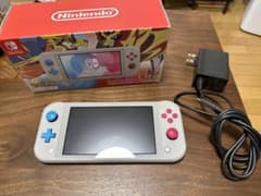 ニンテンドースイッチライト　ザシアンandザマゼンタ柄のサムネイル