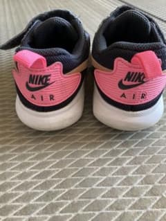 NIKE ナイキ スニーカーのサムネイル