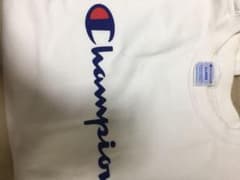 チャンピオンのトレーナーのサムネイル