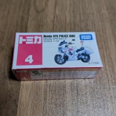 トミカ No.4 Honda VFR 白バイのサムネイル
