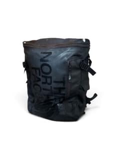 THE NORTH FACE リュック ブラックのサムネイル