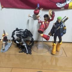 ワンピース フィギュア　ルフィ　ゾロ　まとめ売りのサムネイル