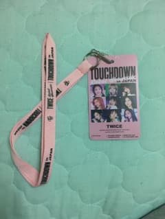 TWICE touchdown 購入特典のサムネイル