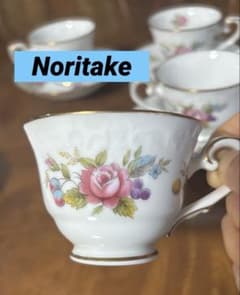 ノリタケ　アンティーク ミニカップ＆ソーサー 4客セット 金彩のサムネイル