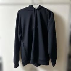 ブラックパーカーのサムネイル