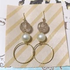 クリアピアス(樹脂)のサムネイル
