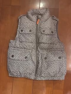 GapKids 中綿ベスト 花柄のサムネイル