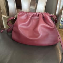 STRATHBERRY ショルダーバッグ ボルドー 巾着型 - メルカリ