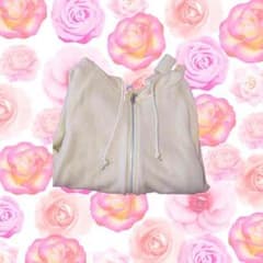 ユニクロ パーカーのサムネイル