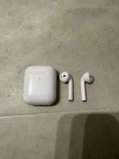 AirPods ワイヤレスイヤホン 本体のサムネイル