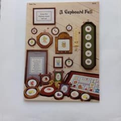 A Cupboard Full クロスステッチ 図案集のサムネイル