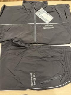 ENNOYとスタイリスト私物 PIPING NYLON TRACK SUITのサムネイル