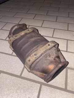 シルビア S15 純正触媒 SPECRのサムネイル