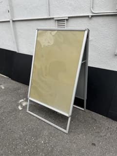 A型両面クリップ式スタンド看板 A0対応　ポスター屋外対応軽量アルミフレーム大阪のサムネイル