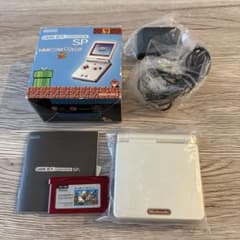 ゲームボーイアドバンス SP ファミコンカラーのサムネイル