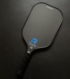 美品RONBUS PULSER R3 ロンバス ピックルボール パドル USED 美品RONBUS PULSER R3 ロンバス ピックルボール パドル USED - メルカリ