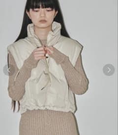 『TODAYFUL』コンパクトダウンベストのサムネイル