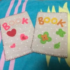 ハンドメイド✴︎ブックカバーのサムネイル