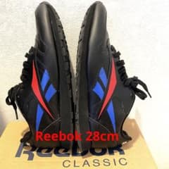 【年末年始限定】リーボック黒スニーカーのサムネイル