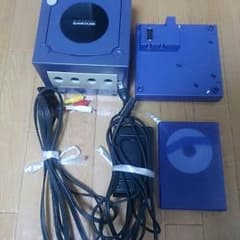 タムーランドさん専用 ゲームキューブ本体とゲームボーイプレイヤーのサムネイル