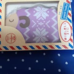 繰り返し使えるカイロ　ニット羊のサムネイル