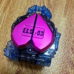 あちちのち様専用☆*。仮面ライダー鎧武 ピーチエナジーロックシード DXのサムネイル