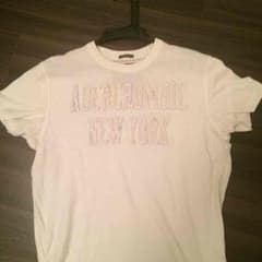 アバクロ  Tシャツのサムネイル