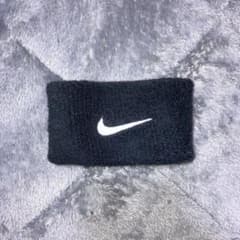 NIKE ナイキ　リストバンドのサムネイル